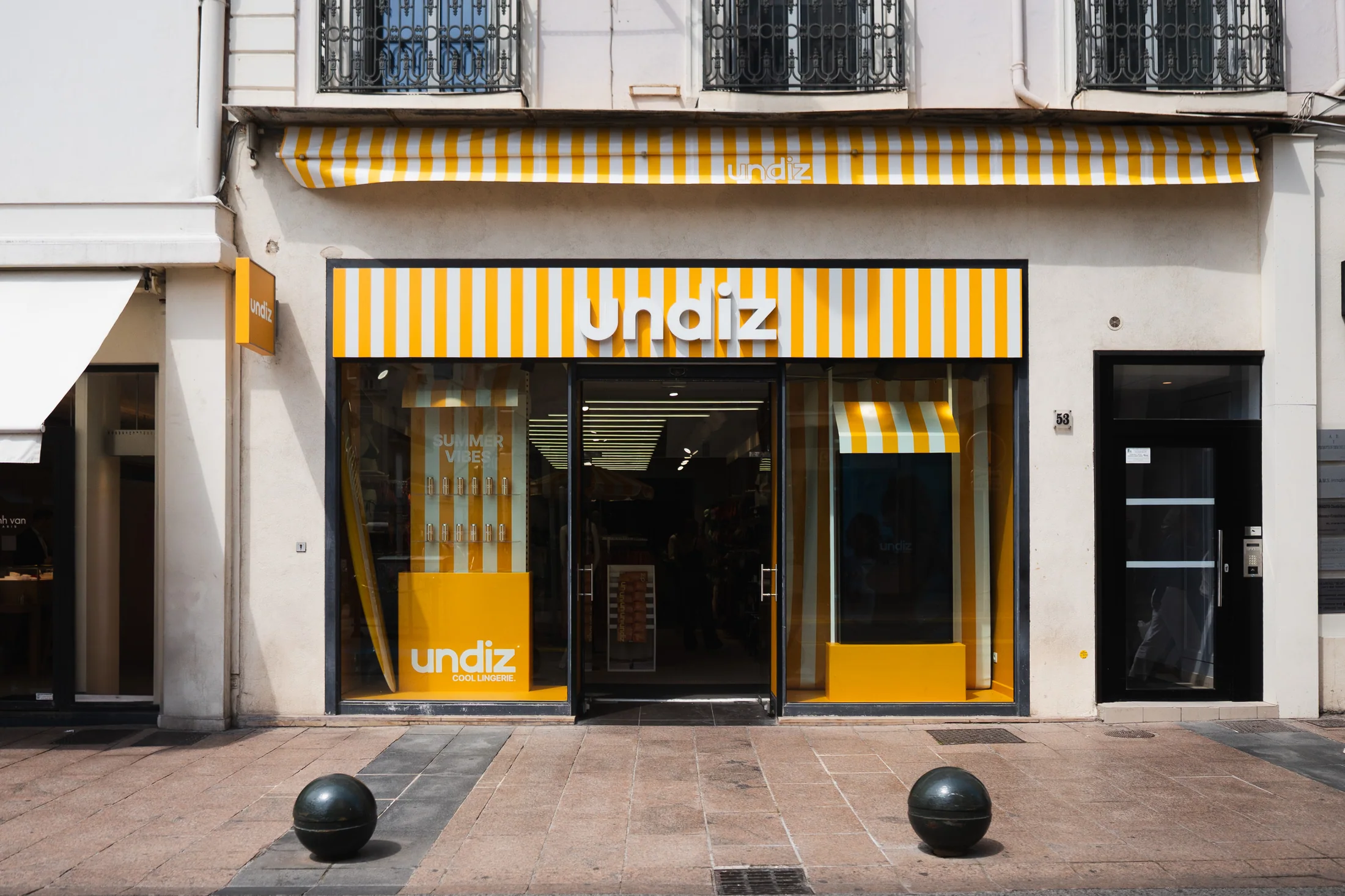 Vue frontale de la façade Undiz